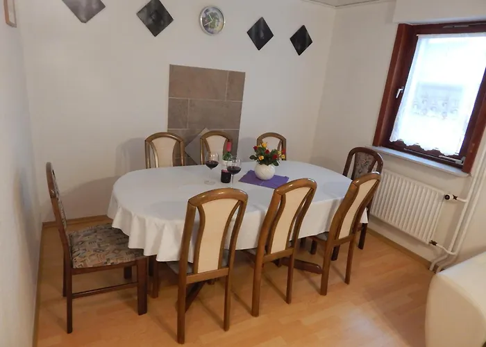 Ferienhaus Medebach 梅德巴赫